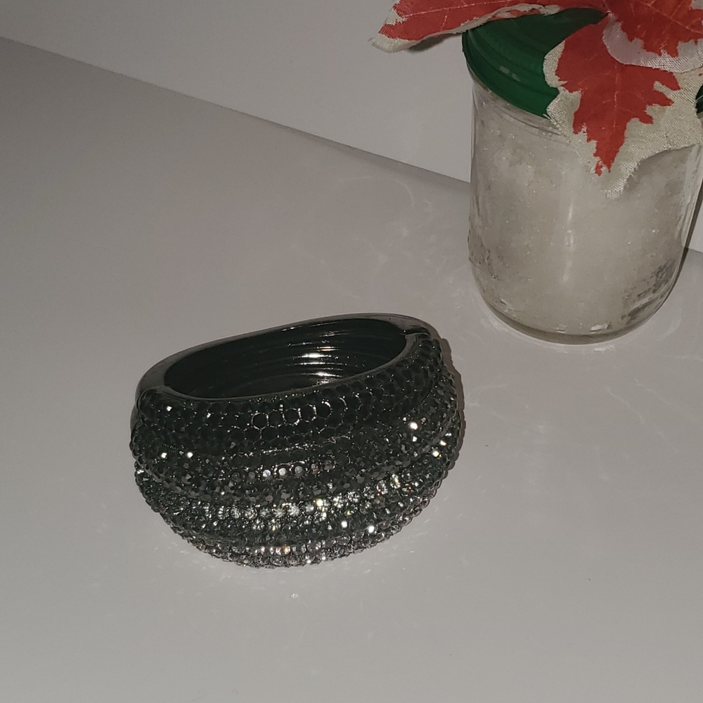 Multi Stone Design Hinged Bangle
